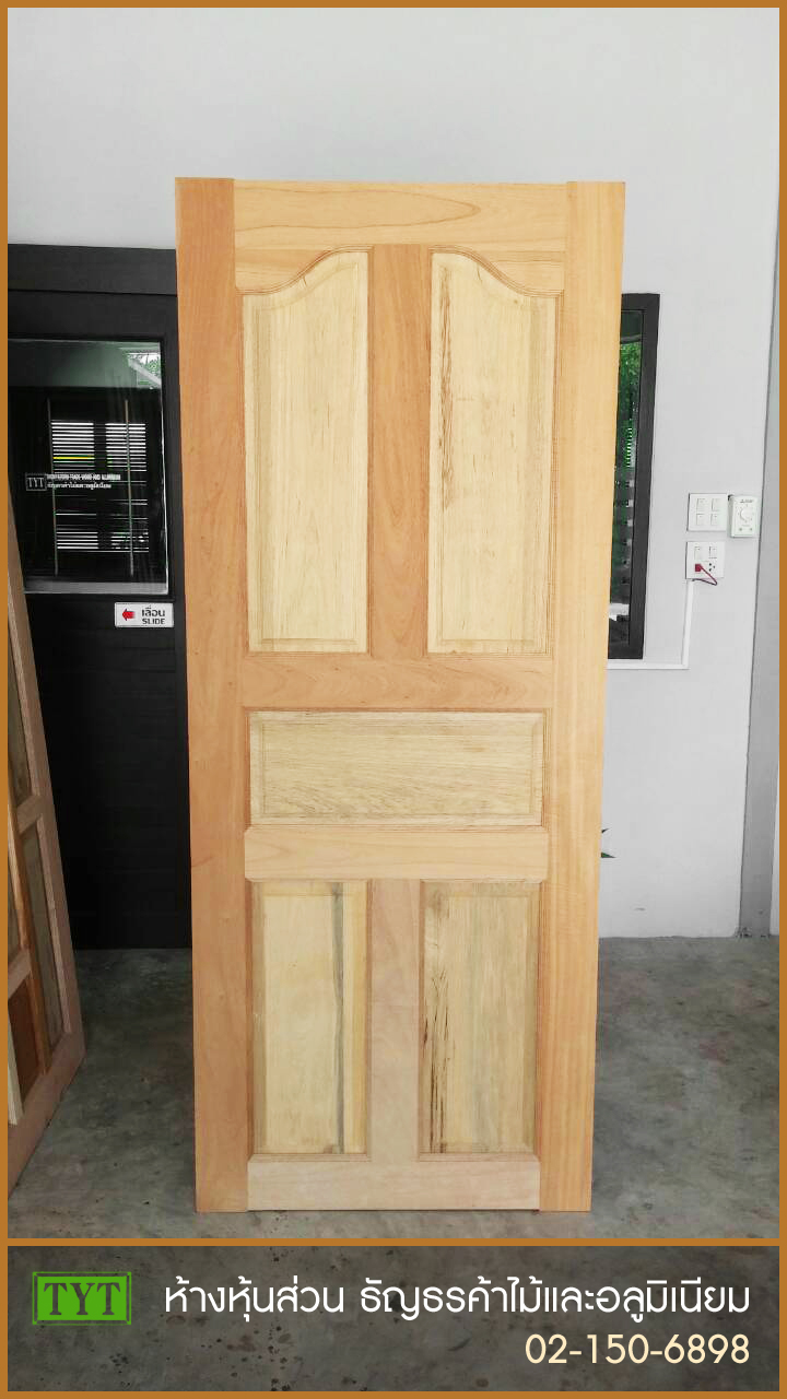 ประตูไม้003
